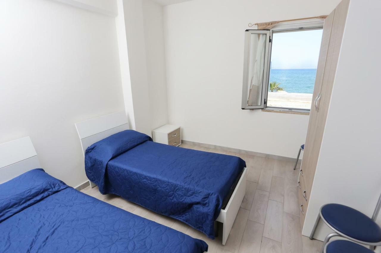 פונטקניאנו Camping Lido Di Salerno מראה חיצוני תמונה